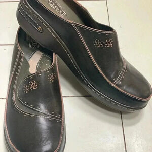 Spring Step L'Artiste leather chino clog EU 41